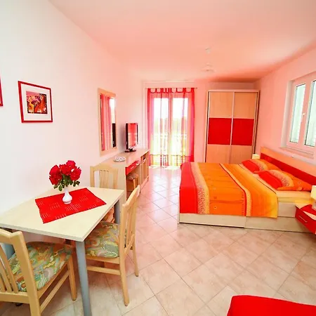 Studio Sunsety Apartment